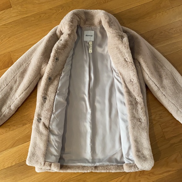 NWT Madewell Faux Fur Coat in Bisque - Picture 7 of 11